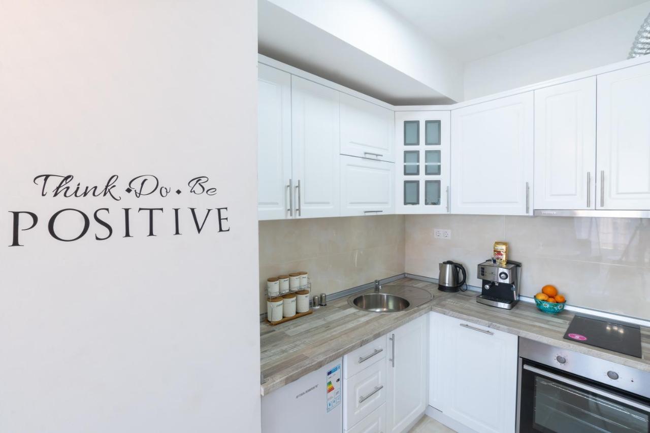 Modern ǀ 1 Bedroom ǀ Wifi Скопье Экстерьер фото